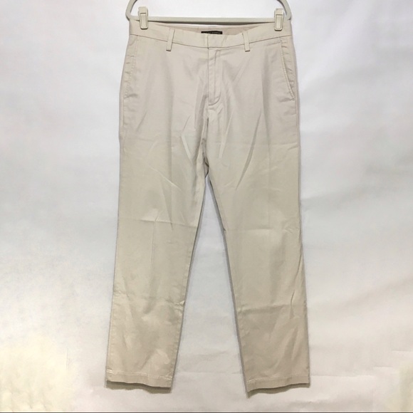 Banana Republic Emerson Chino Light 